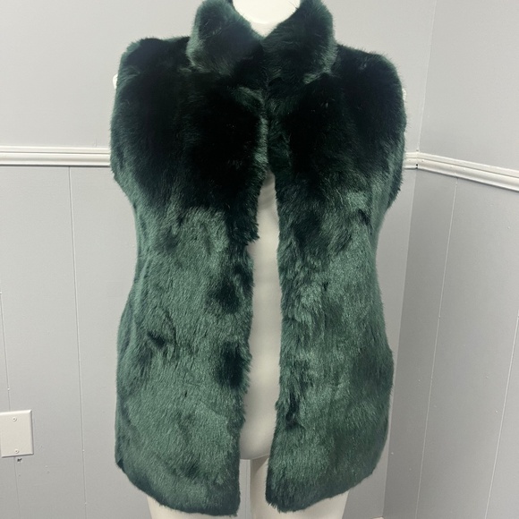 Donna Salyers Emerald Fabulous Fur - Picture 1 of 10